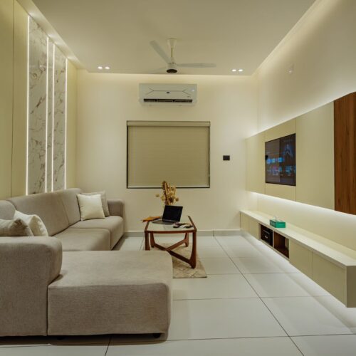 Contemporary luxe 2 Bed Room Apartment with Designer Interiors